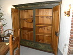 Details zu antiker Barockschrank datiert 1811, Foto: 2 Innenansicht.